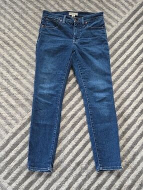 Madewell 9" Mid-Rise Skinny Jeans in Deep Blue Wash